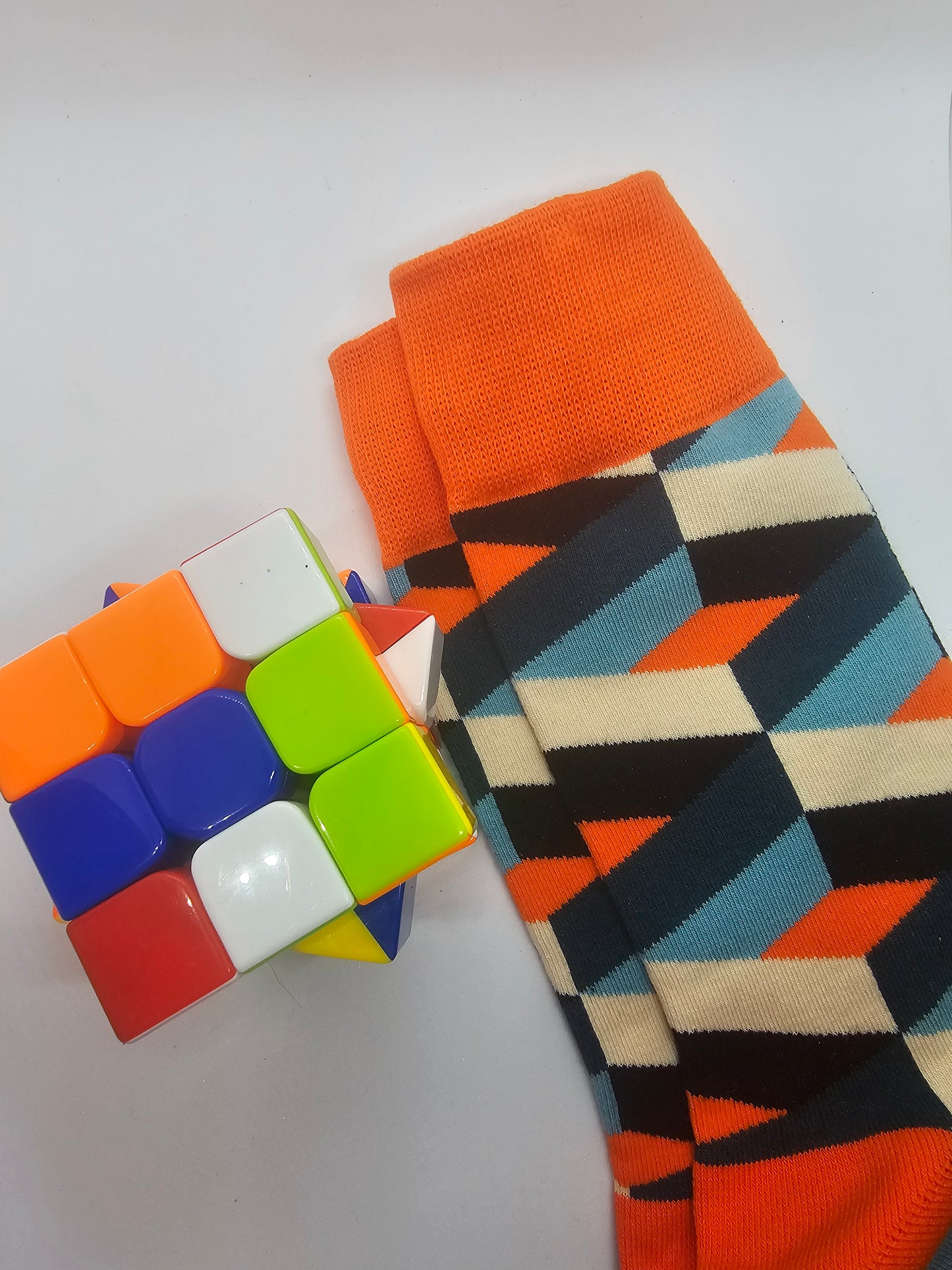 Zocks Cubos ◽️🟠 - Un giro de color para tu estilo